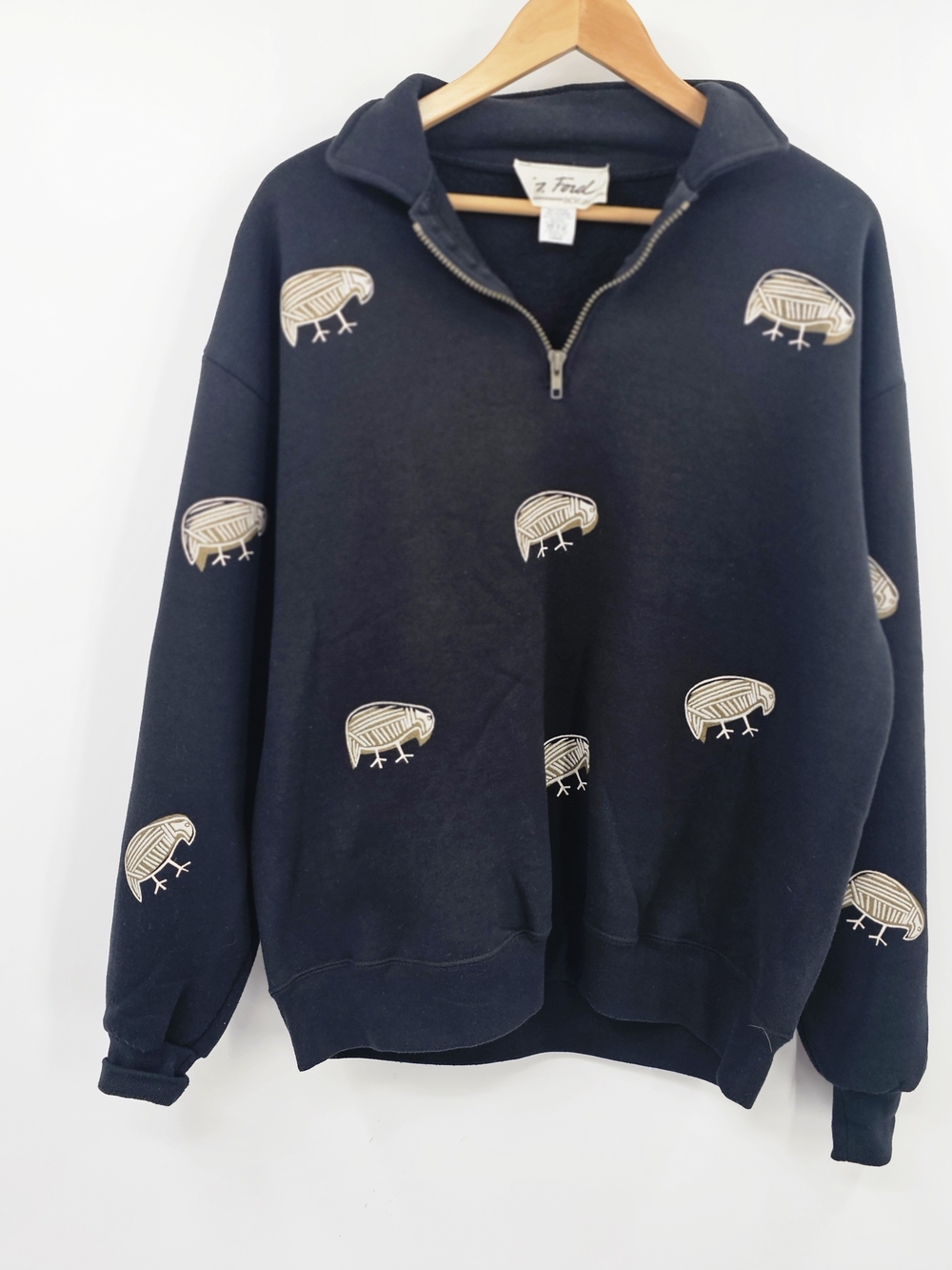 Vintage Half-Zip Embroidered Black Bird Sweatshirt Size Large